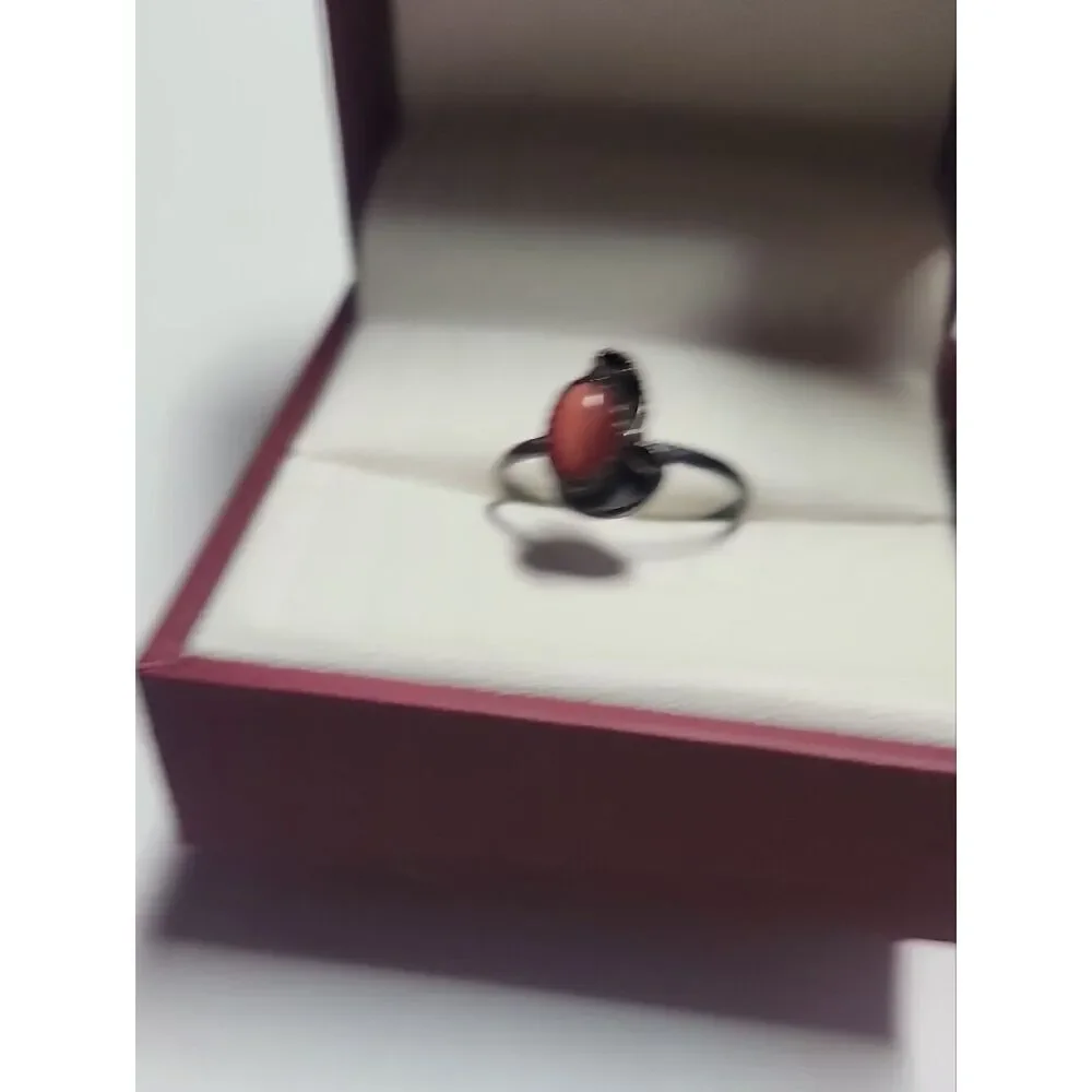 Vintage Sterling Silver Ring with Orange Cat's Eye Stone Size 7.5